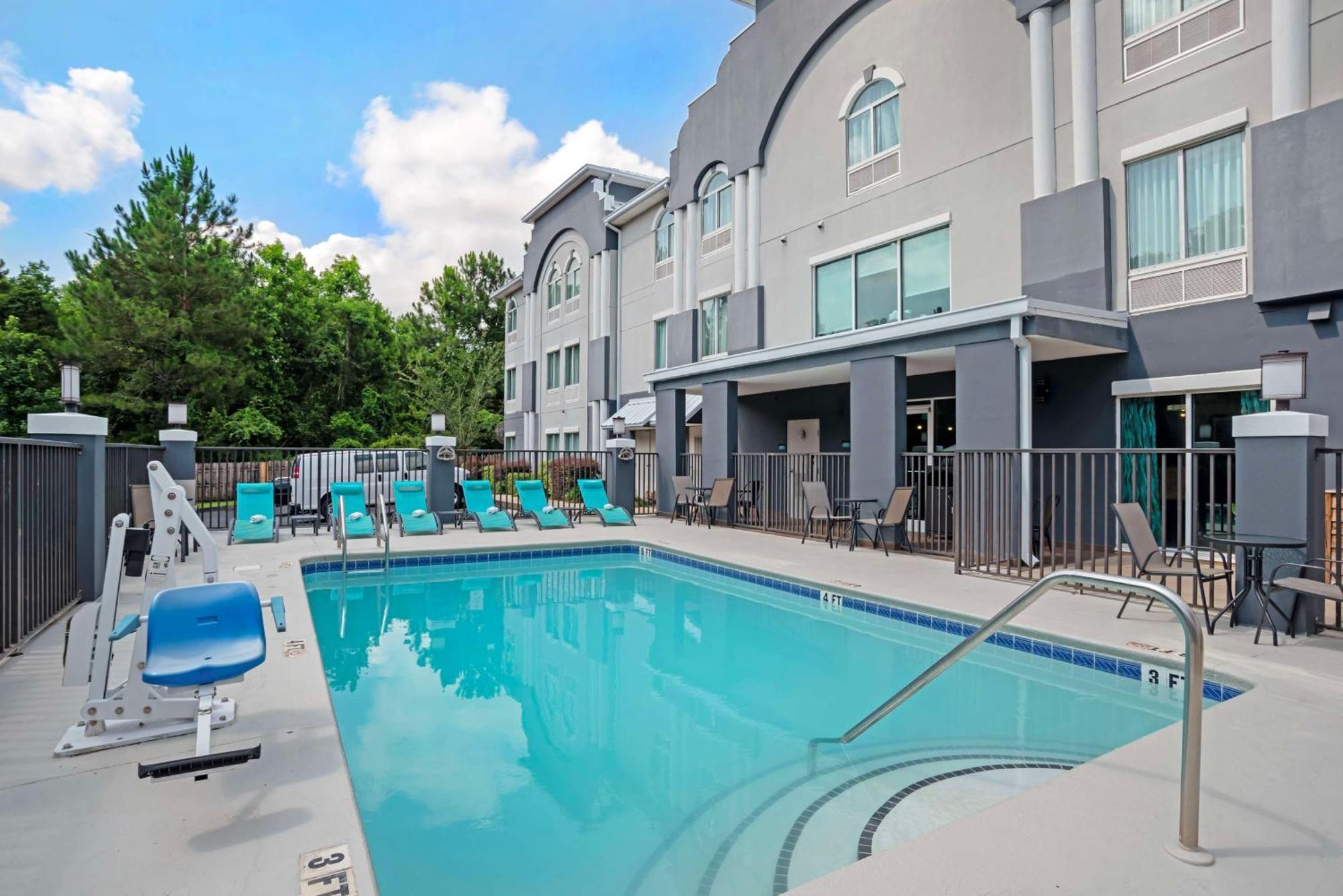 פנסקולה Best Western Plus Blue Angel Inn מראה חיצוני תמונה