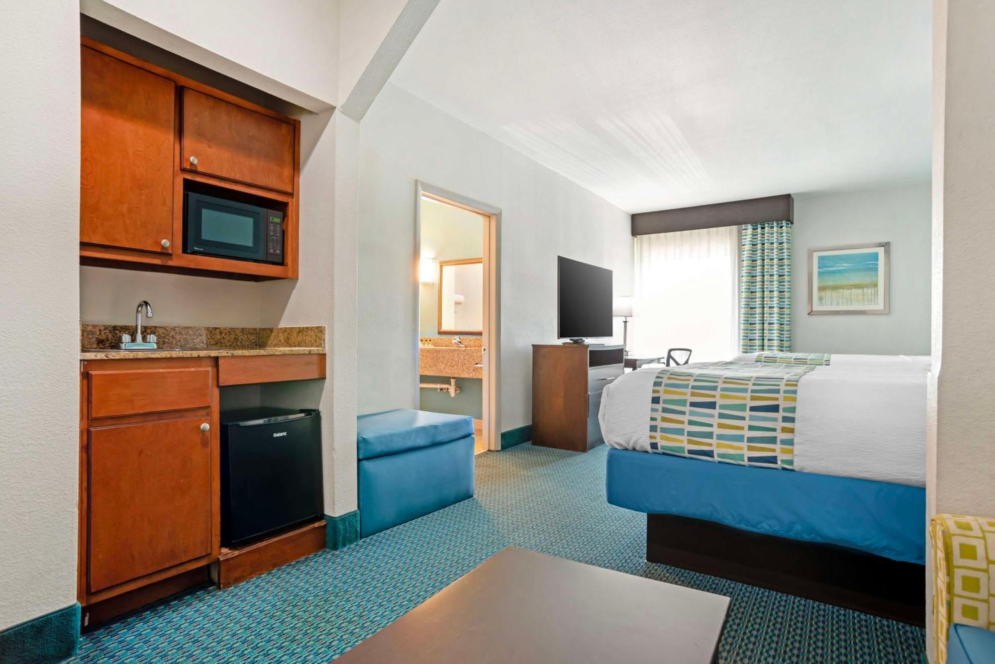 פנסקולה Best Western Plus Blue Angel Inn מראה חיצוני תמונה